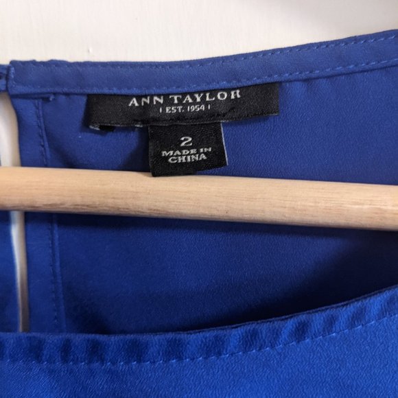 Ann Taylor Fitted Embroidered Top - Picture 2 of 5